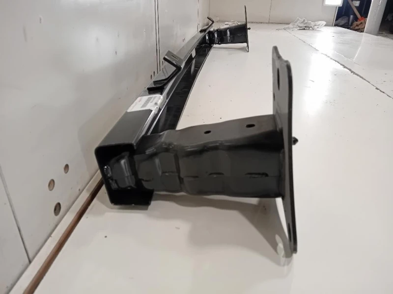 Traversa Paraurti POST SU001C1039 Toyota Proace CITY 2019
