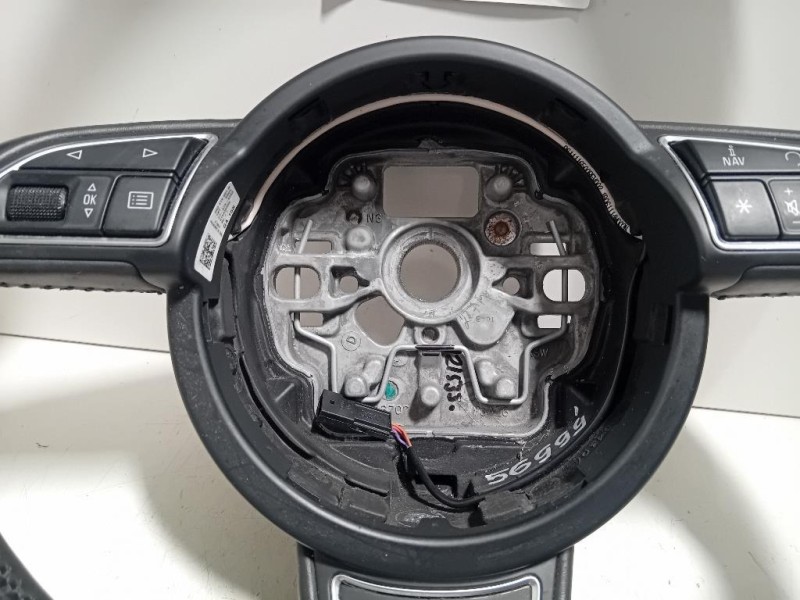 Volante 4G0419091 Audi A1 8XK 2015