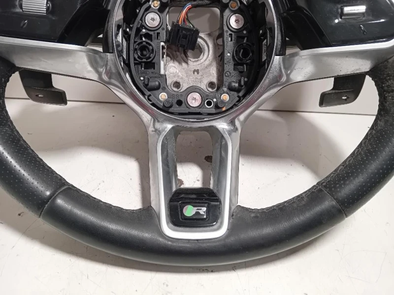 Volante P9C3-3F563-HC8PVJ Jaguar F-pace 2020