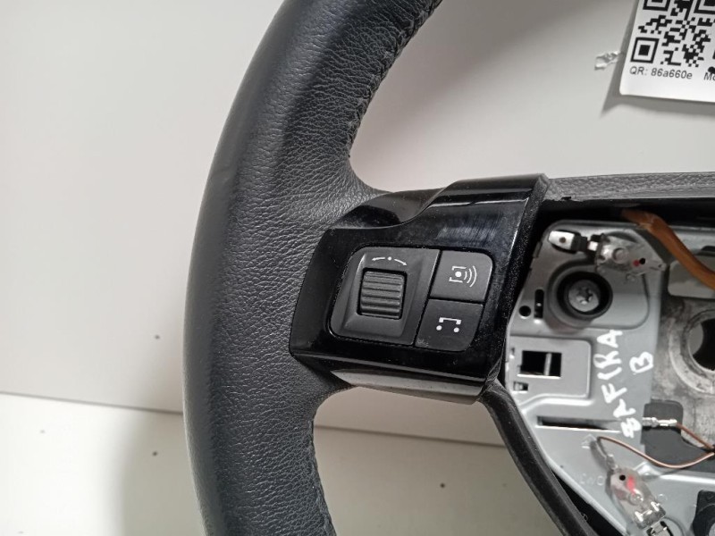 Volante 13326397 Opel Zafira B 2005