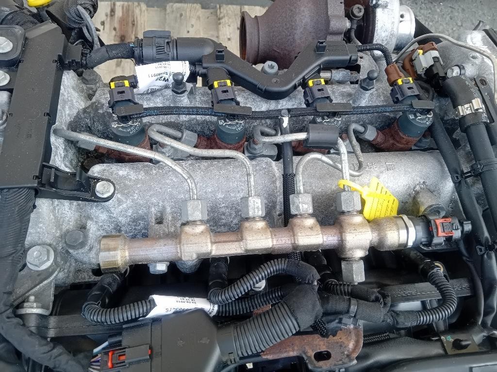 Motore Completo A20DTH 165 CV 121 KW Opel Zafira C 2012