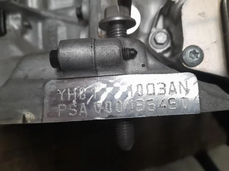 Motore Completo YH01 DV5RD 102 CV 75 KW Peugeot 308 II 2017