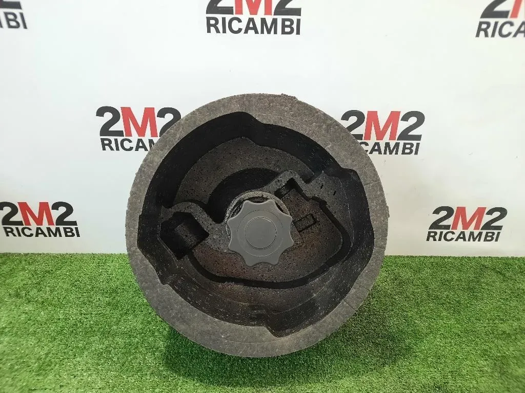 SEDE Ruota DI Scorta POST 8E9012109C Audi A4 8ED Avant 2005