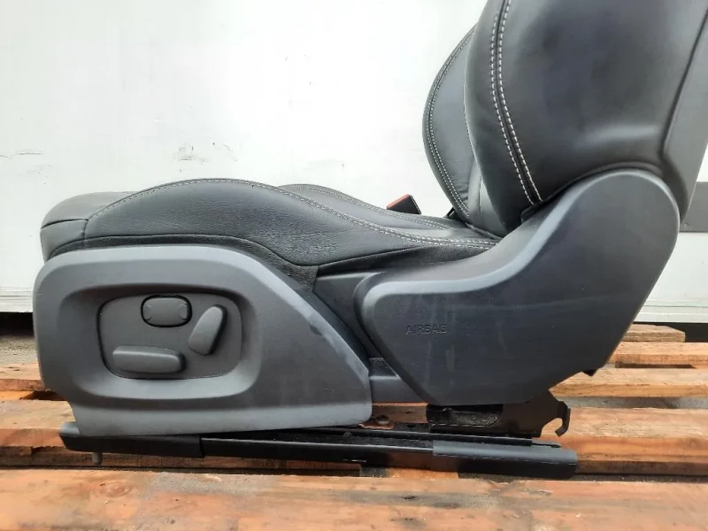 Sedile ANT SX SEDILE EVOQUE ANTERIORE SINISTRO PELLE Land Rover Range Rover Evoque I 2011