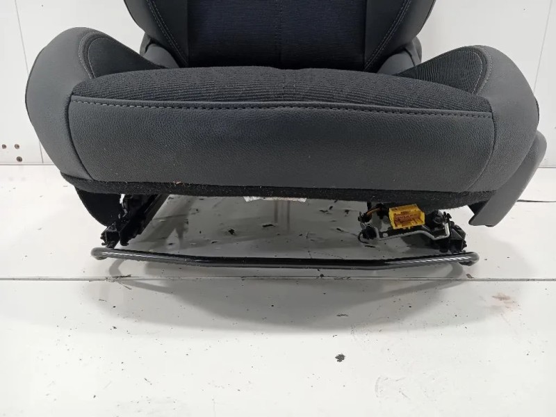 Sedile ANT SX SEDILE ANT SX Opel Corsa F 2019