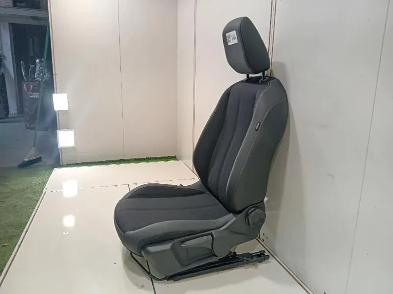 Sedile ANT SX SEDILE ANT SX Opel Corsa F 2019