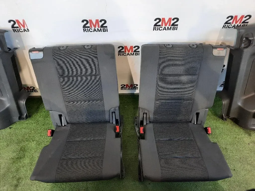 Sedile Completo POST 1T0885502A07N Volkswagen Touran II 2007