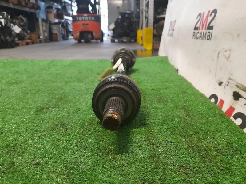 Semiasse Revisionato POST SX  Bmw Serie 1 E87 Berlina 2005