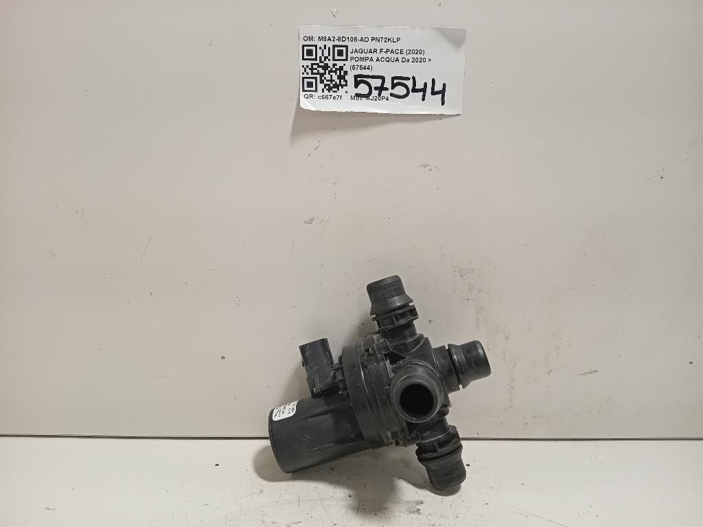 Pompa Acqua M8A2-8D108-AD Jaguar F-pace 2020