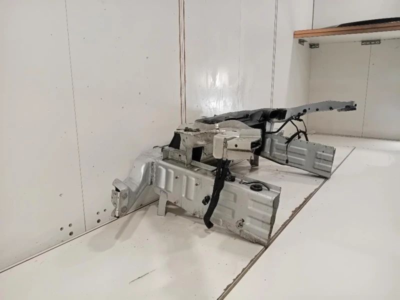 Rivestimento Frontale ANT RIVESTIMENTO FRONTALE ANT Mercedes Classe SLK R171 2008