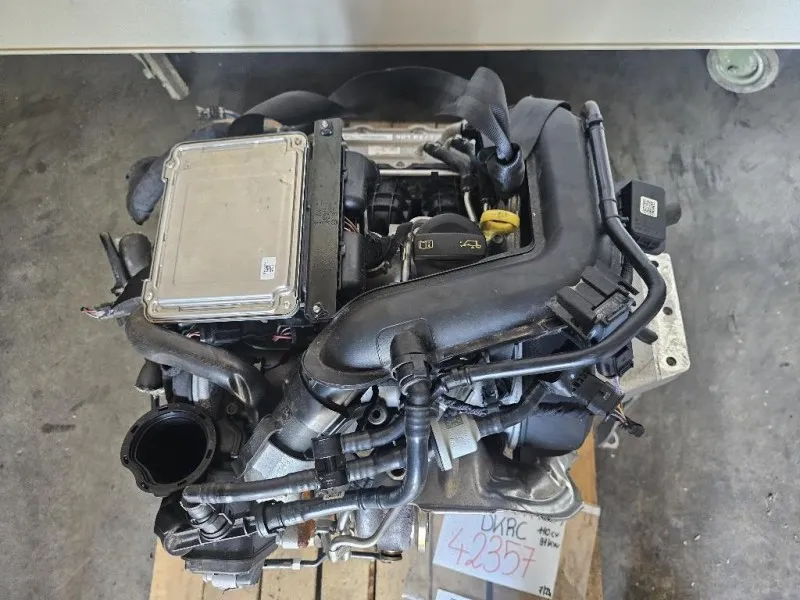 Motore Completo DKRC 110 CV 81 KW 04C100098N Skoda Fabia NJ3 2018