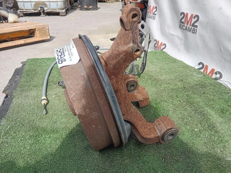 Fusello Ruota POST SX 430194182R Dacia Duster I 2014