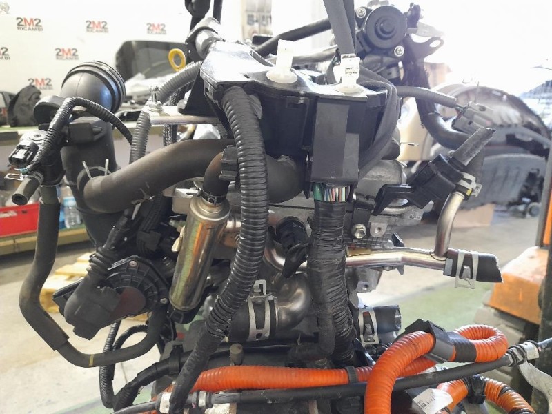 Motore Completo 1NZFXE 100 CV 74 KW Toyota Yaris IV 2014