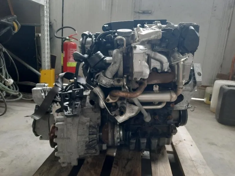 Motore Completo BLS 105CV 77KW Volkswagen Caddy III 2004