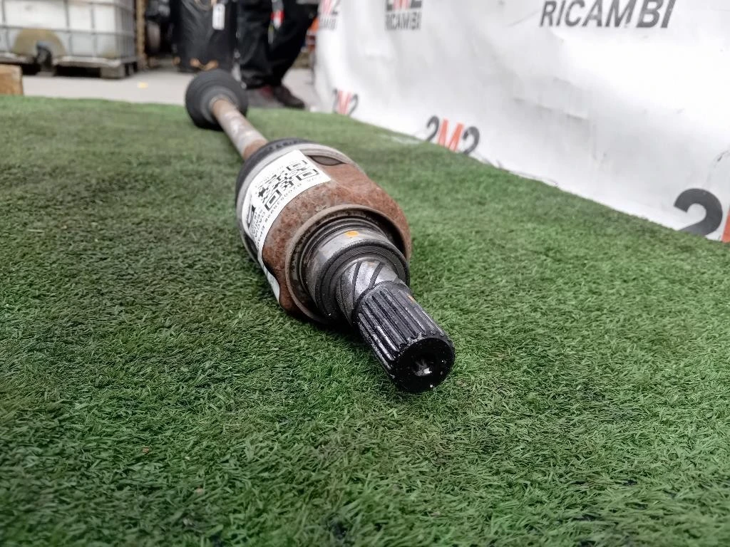 Semiasse POST DX 8200939996 Dacia Duster I 2014