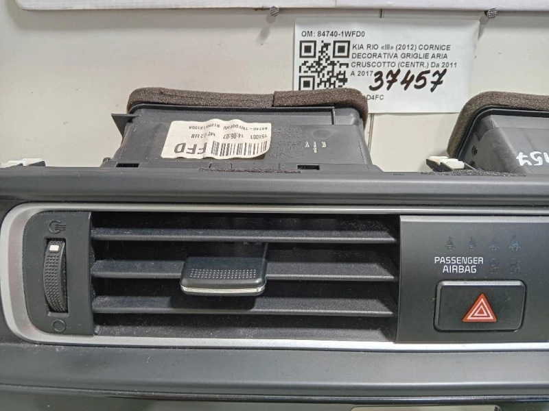 Cornice Decorativa Griglie ARIA Cruscotto Centr 84740-1WFD0 Kia RIO III 2012