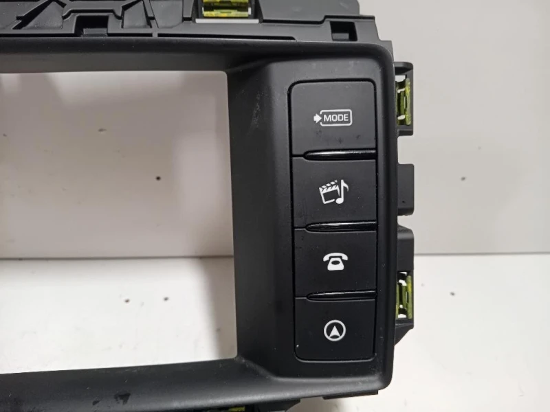 Cornice Display Multimediale GX73-19F211-KB Jaguar XE 2015