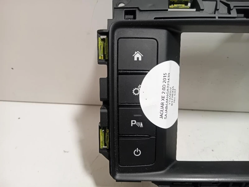 Cornice Display Multimediale GX73-19F211-KB Jaguar XE 2015