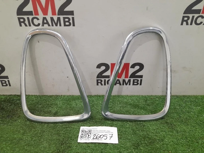 Cornice Fanale DX COPPIA 2752243 2752244 Mini MINI Cooper R56 2007