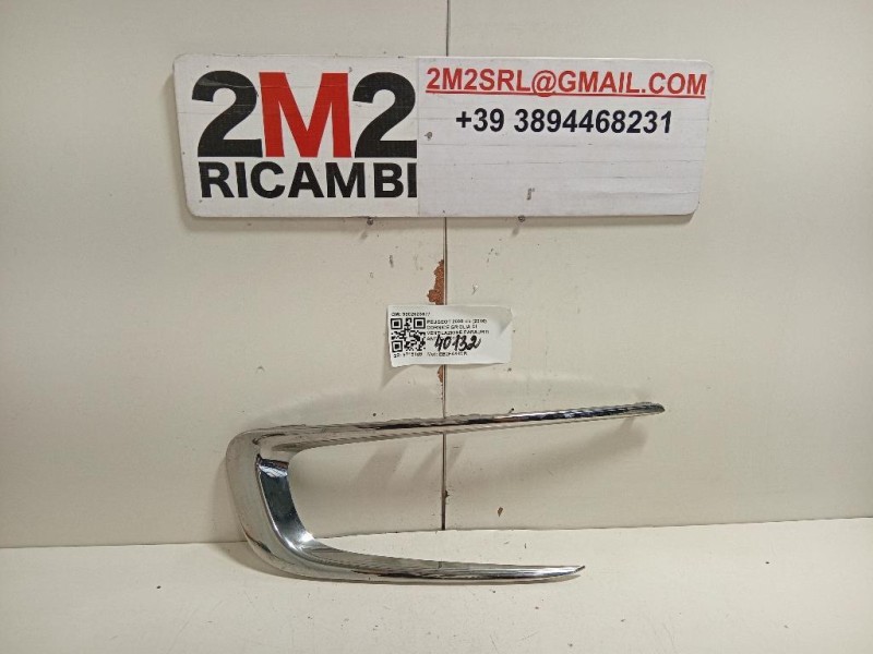 Cornice Griglia DI Ventilazione Paraurti ANT 9802523677 Peugeot 2008 I 2016