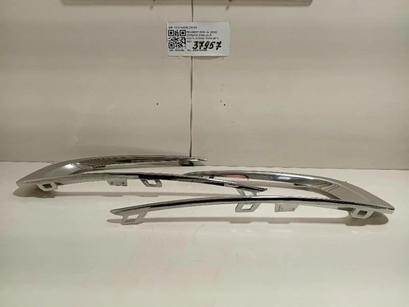 Cornice Griglia DI Ventilazione Paraurti ANT 1610144280 DX+SX Peugeot 2008 I 2016