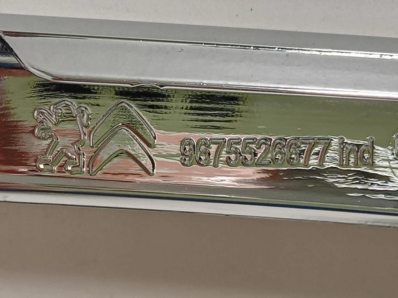 Cornice Griglia DI Ventilazione Paraurti ANT 1608112180 Peugeot 208 I 2015