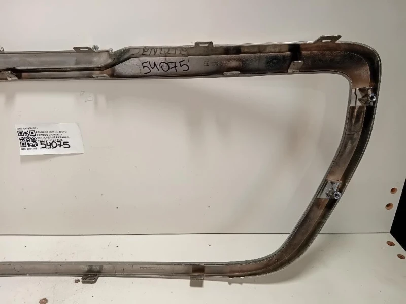 Cornice Griglia DI Ventilazione Paraurti ANT AA36700571 Peugeot 3008 I 2013