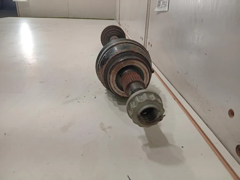 Semiasse ANT SX A1663303300 Mercedes Classe GLE W166 2015