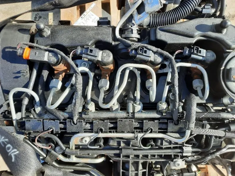 Motore Completo CAYC 105CV 77KW Volkswagen Touran III 2010