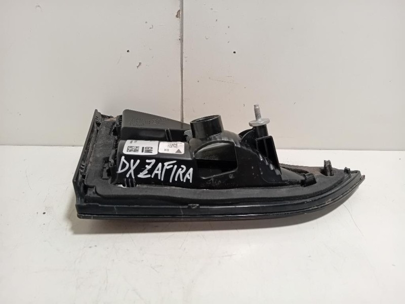 Fanale INT POST DX 13288831 AGJ Opel Zafira C 2012
