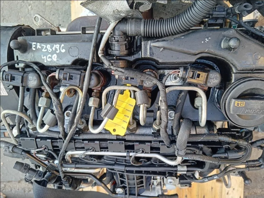 Motore Completo CAYC 105 CV 77 KW Volkswagen Touran III 2010