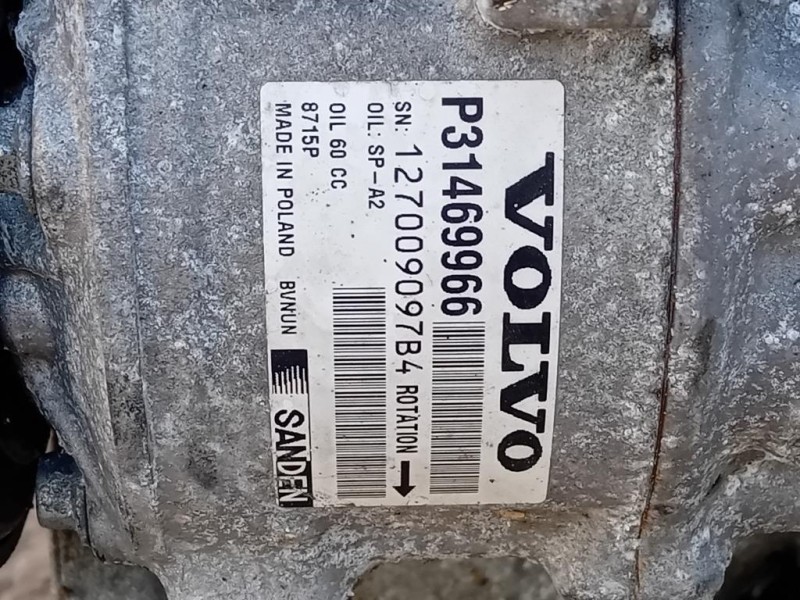 Motore Completo B4204T38 122 CV 90 KW Volvo V40 II 2012