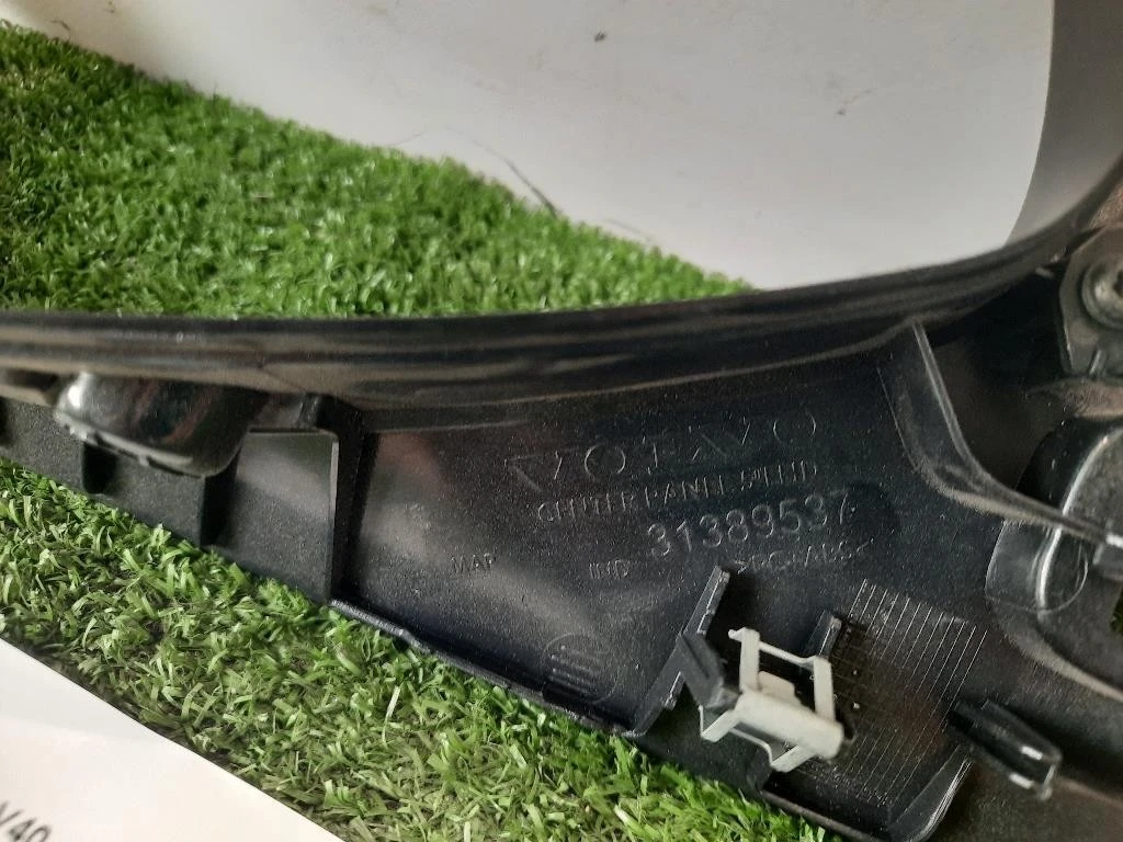 Cornice Quadro Strumenti 31389537 CORNICE Volvo V40 II 2012