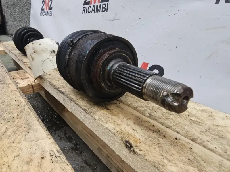 Semiasse ANT SX 4130035000 Ssangyong Tivoli 2015