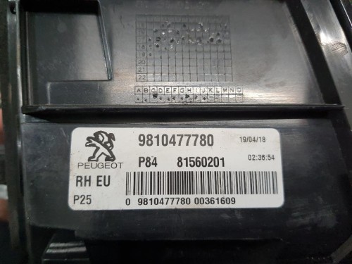 Fanale INT POST DX 9810477780 Peugeot 3008 II 2016