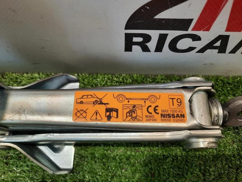 CRIC Martinetto CRIC CRICK Renault Koleos I 2008