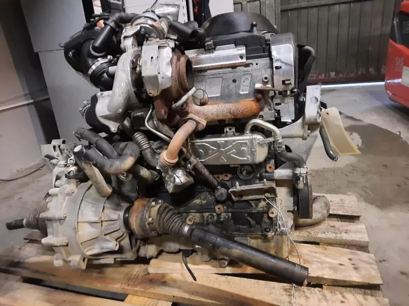 Motore Semicompleto CAYC 105 CV 77KW 03L100036K Audi A3 8PA Sportback 2008