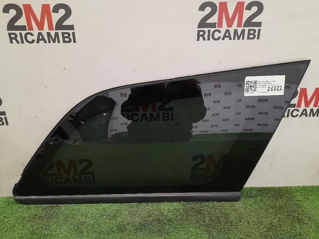 Cristallo Fisso Parafango POST DX Fiat Freemont 2011