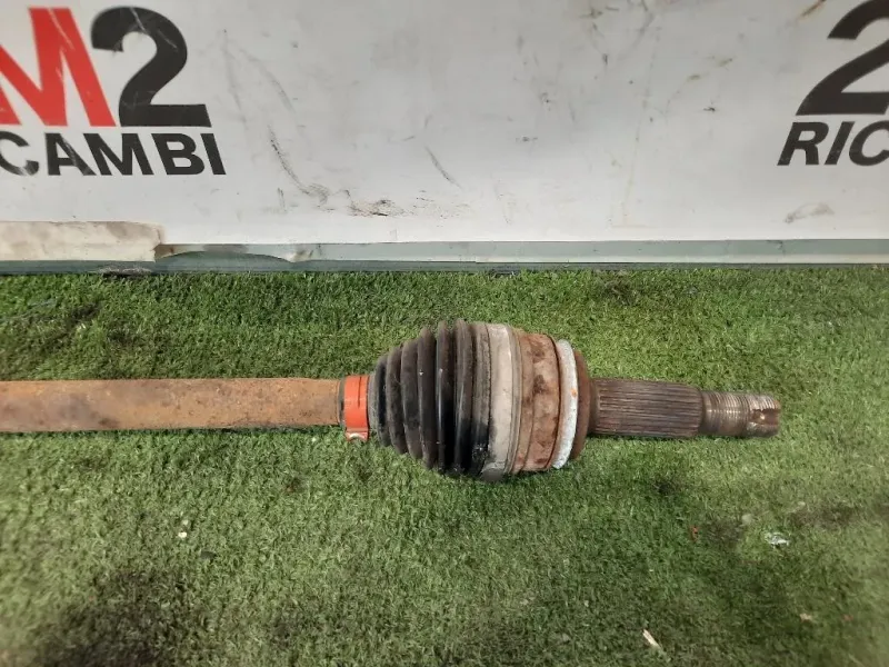 Semiasse POST SX 4233042050 Toyota RAV 4 III 2006