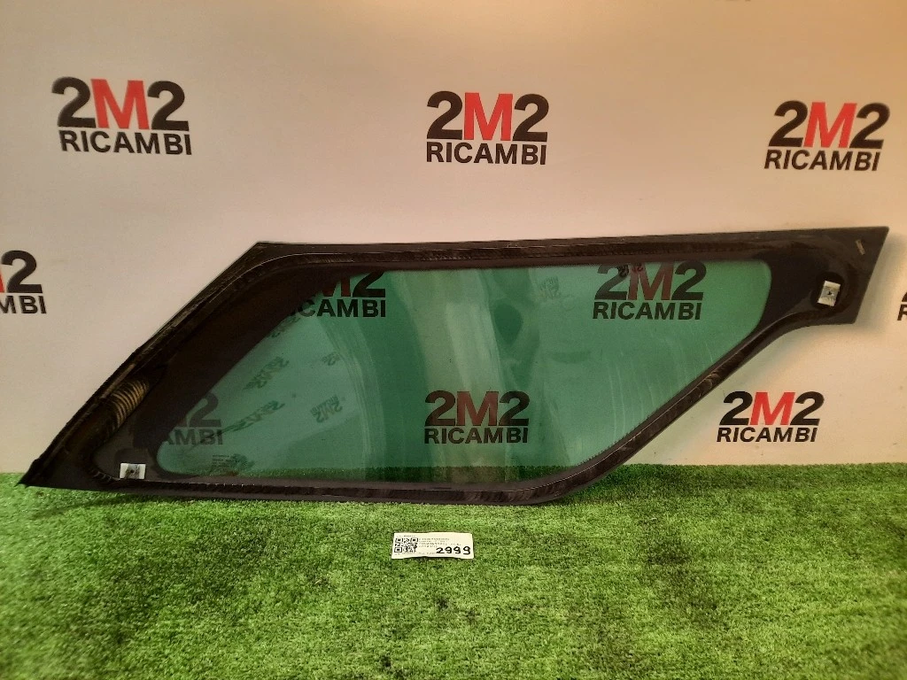 Cristallo Fisso Parafango POST SX 8569ZK Citroen DS3 2010