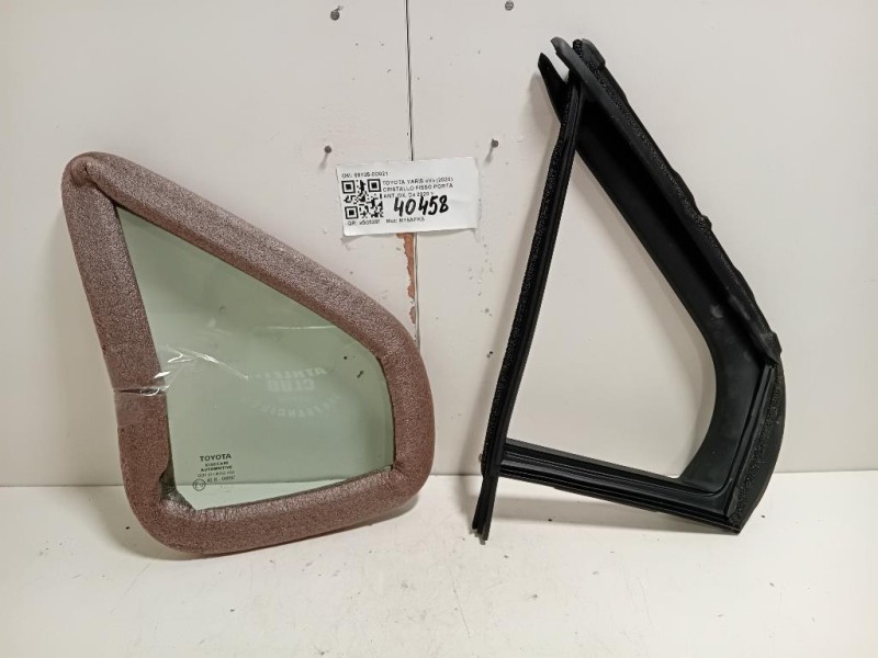 Cristallo Fisso Porta ANT DX 68125-0D021 Toyota Yaris V 2020