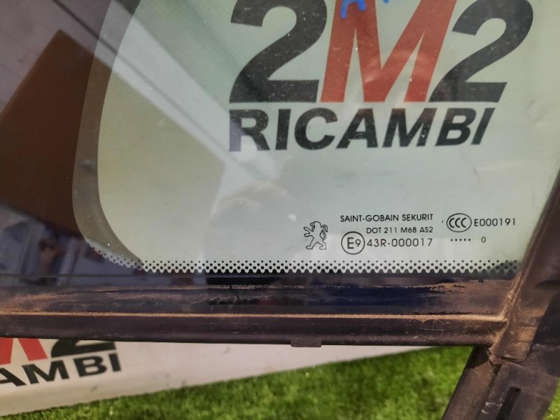 Cristallo Fisso Porta ANT SX Peugeot 3008 I 2009