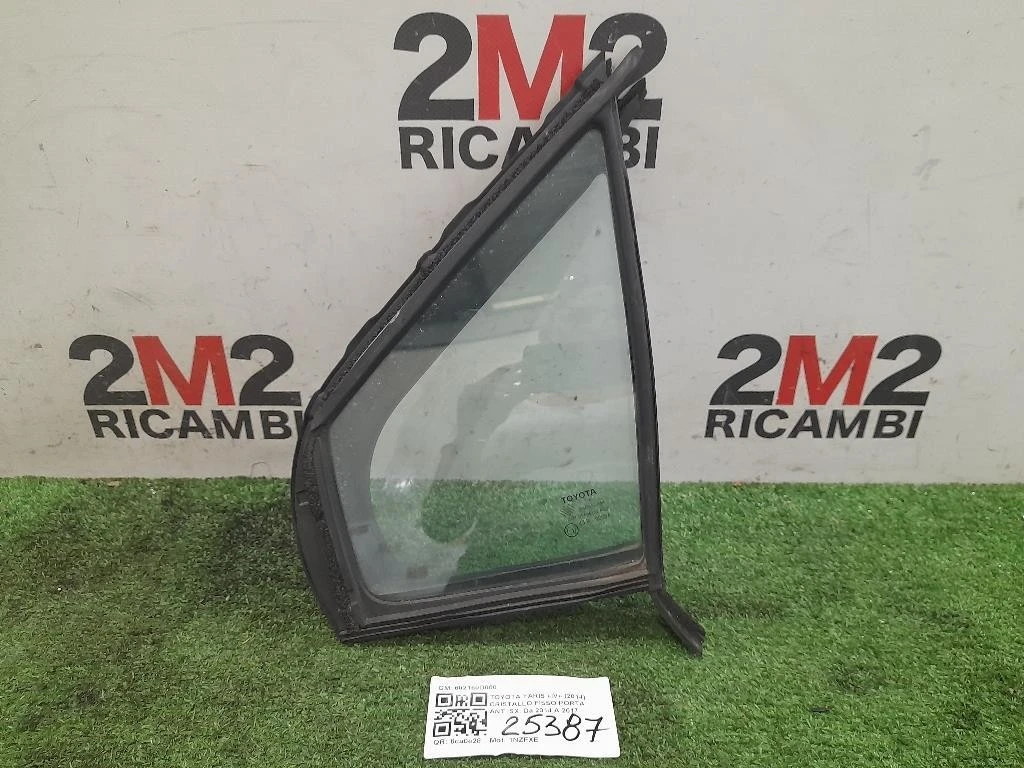 Cristallo Fisso Porta ANT SX 682160D050 Toyota Yaris IV 2014