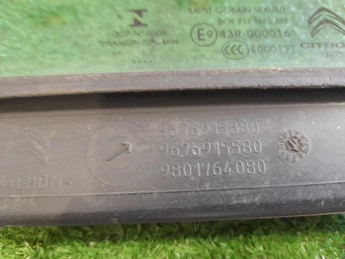 Cristallo Fisso Porta POST DX 9801764080 Citroen C4 Grand Picasso II 2016
