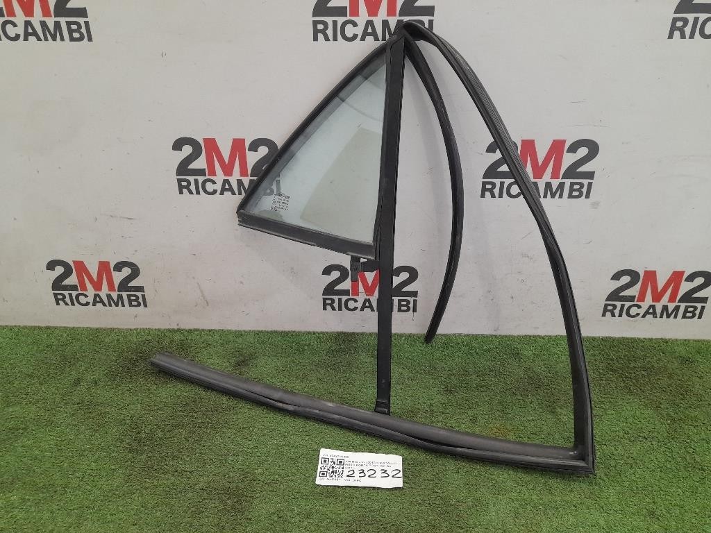 Cristallo Fisso Porta POST DX 83427H8000 Kia RIO IV 2017