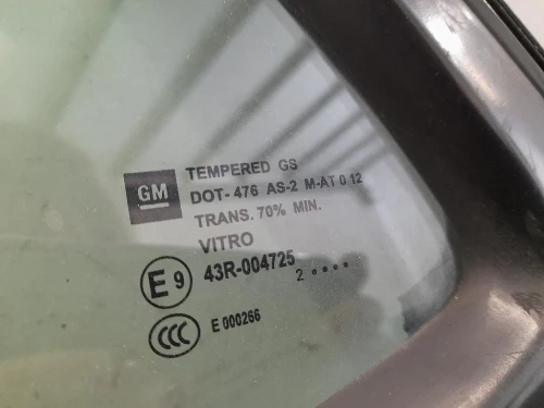 Cristallo Fisso Porta POST SX 95264497 Opel Mokka 2013