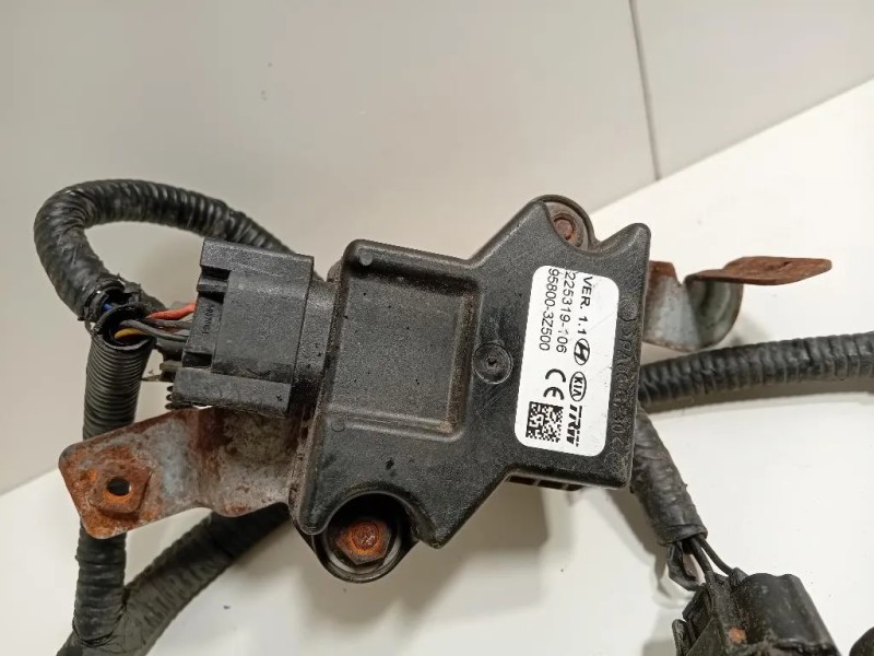 Sensore Parcheggio Paraurti POST 95800-3Z500 Hyundai I40 2012