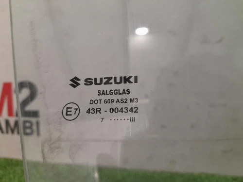 Cristallo Scendente Porta ANT DX 8450154P010 Suzuki Vitara II 2015