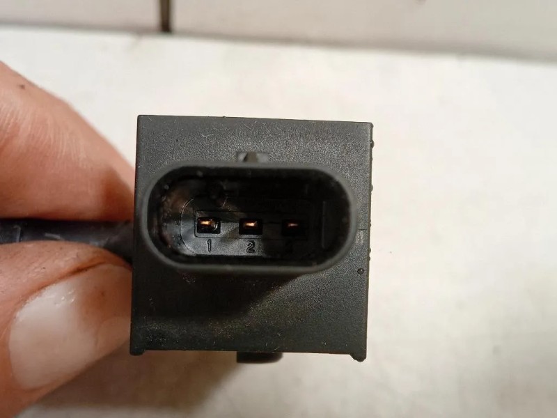 Sensore Pressione OLIO 059 906 051 L Audi A6 4a5c8 Avant 2018