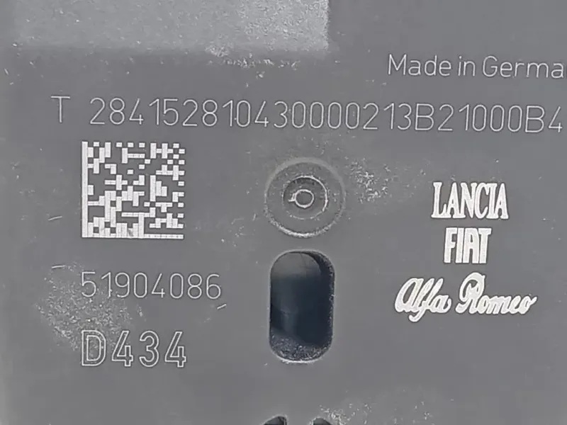 Sensore Radar Distronic ACC 51904086 Fiat 500L 2013